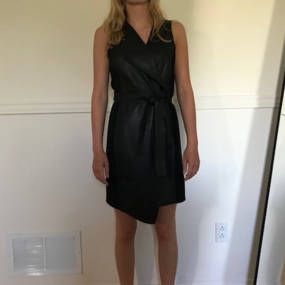 BCBGMaxazria - Picture 1 of 1